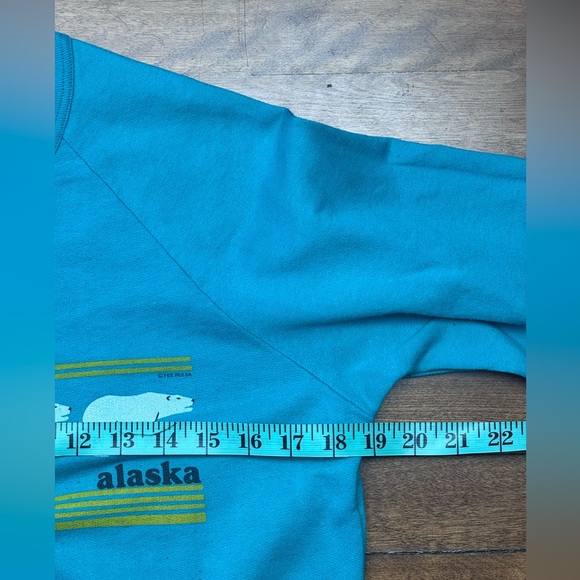 Vintage Cunard Princess 1980s Alaska Polar Bear Blue Crewneck Sweater Size Small - Picture 4 of 6